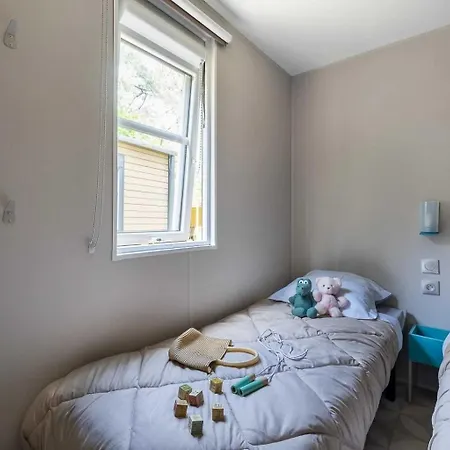 Camping 4 étoiles - Parc Aquatique - Ef0bbb