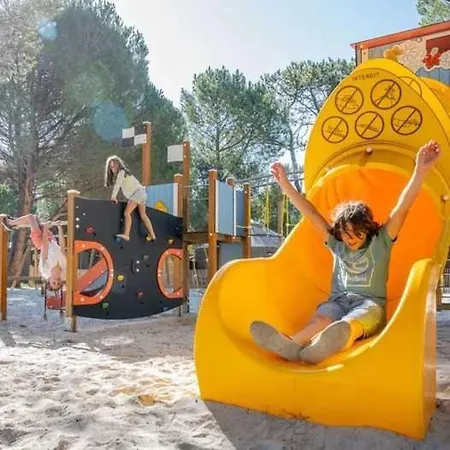 4 Etoiles - Parc Aquatique - Ef0bbb *