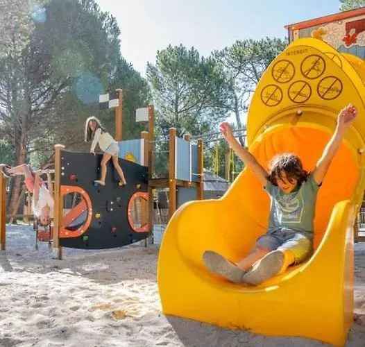 4 Etoiles - Parc Aquatique - Ef0bbb *